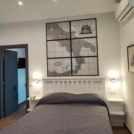 Suite Napoletana Napoli Ngoại thất bức ảnh