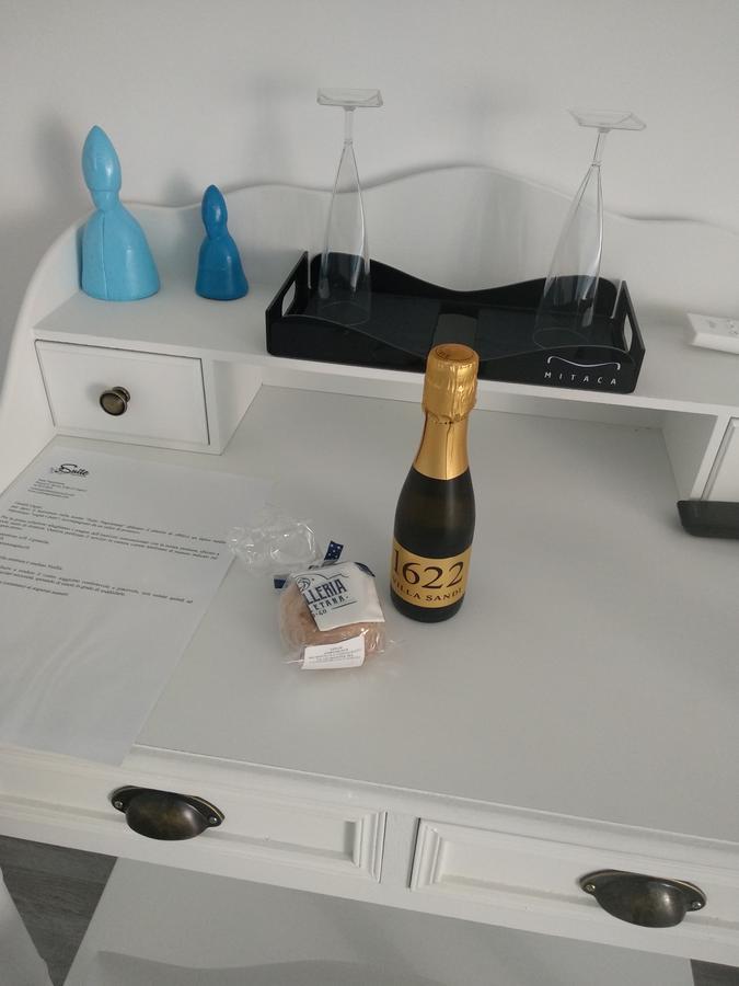 Suite Napoletana Napoli Ngoại thất bức ảnh